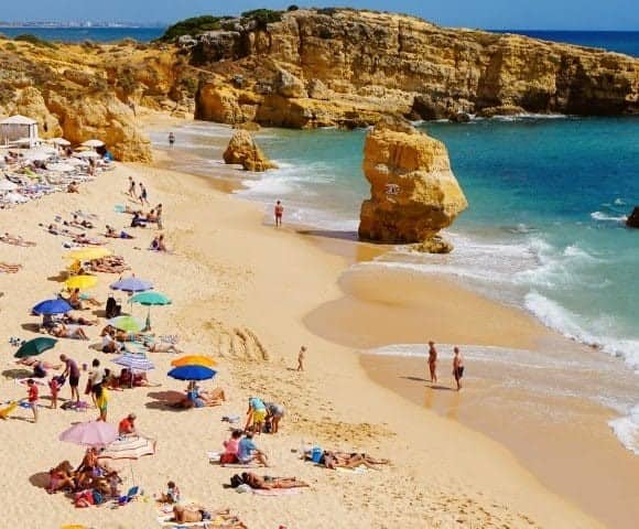 Moving-from-the-uk-to-portugal- Moving-from-the-uk-to-portugal-